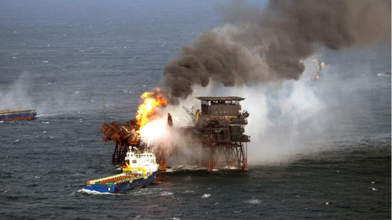 4 dekabr “Günəşli” faciəsi: neftlə yazılan tarix