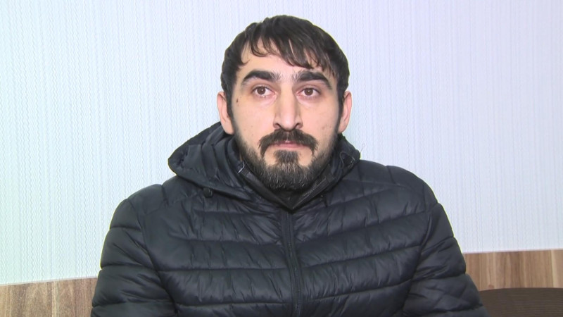 Suraxanıda narkoman taksi sürücüsü saxlanılıb
