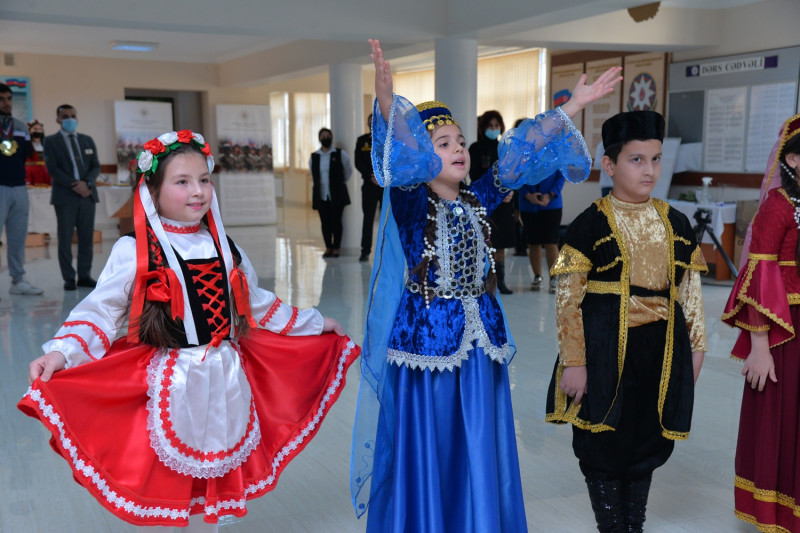 Bakı məktəbində Azərbaycan-Slovakiya mədəniyyət festivalı təşkil olunub