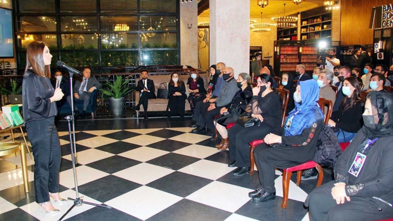 Bakıda Nərminə Məmmədzadənin “Müharibənin səsi” kitabının təqdimatı olub