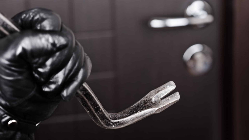 “Limak”ın Bakı ofisində oğurluq olub