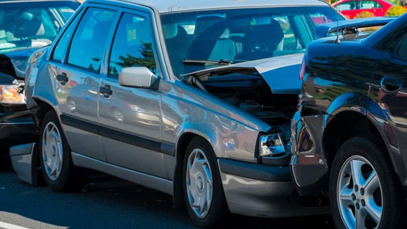 Bakı şəhərində zəncirvari qəza baş verib