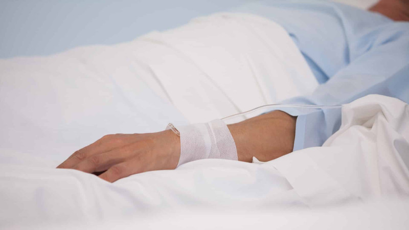 Xəzər rayonunda 40 yaşlı kişi intihara cəhd edib