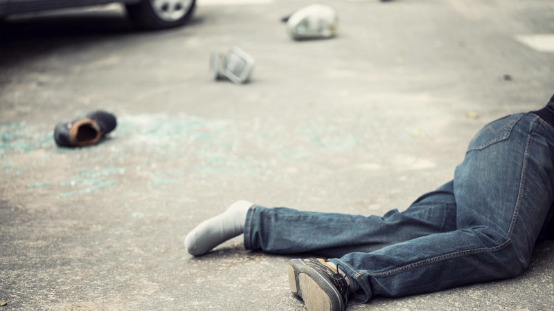 Xəzər: Mərdəkan şosesində ər və arvadı avtomobil vurub