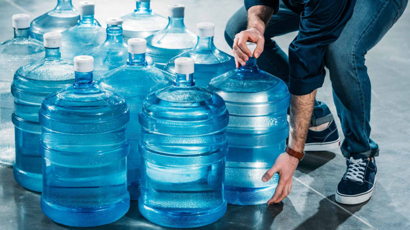 Binə qəsəbəsində susuzluq hökm sürür