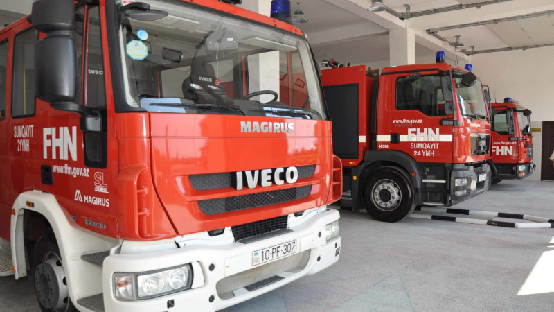 Xətai rayonunda bir nəfər beşinci mərtəbədən yıxılıb