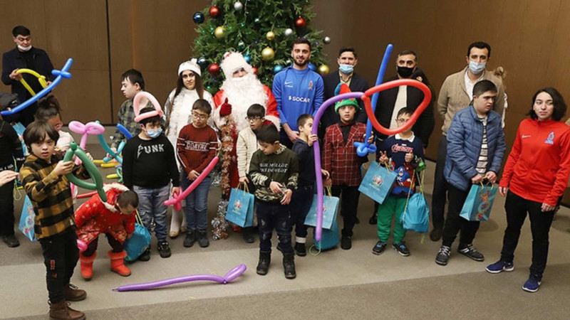 Daun sindromlu uşaqlar üçün Yeni il şənliyi keçirilib