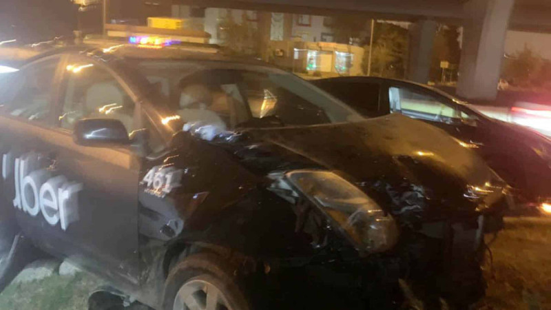 Binəqədi rayonunda iki avtomobil toqquşub