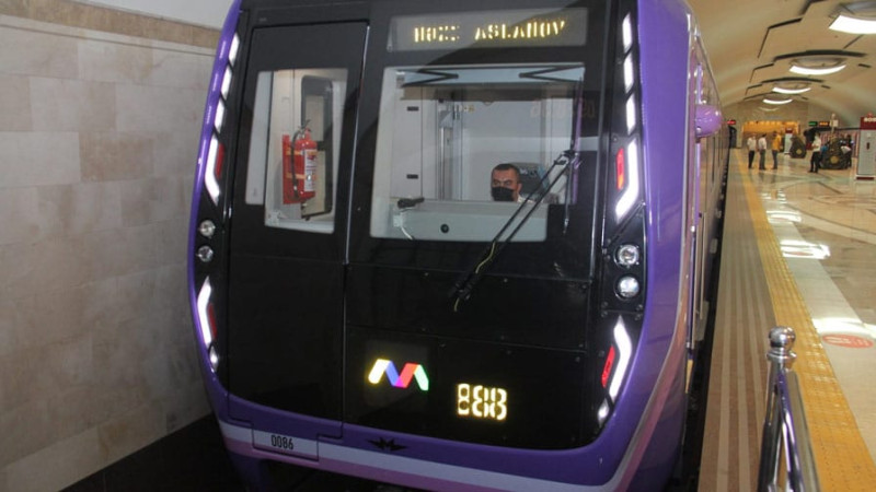Bakıda metro dizel yanacağı ilə işləyəcək
