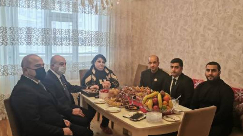 Nəsimi rayonunda yaşayan aztəminatlı və şəhid ailələrinə maddi yardım olunub