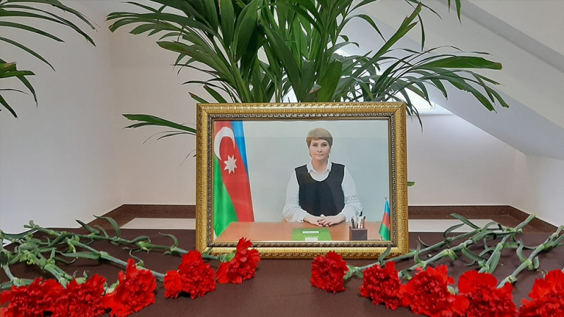 Sabunçu rayonunda 71 nömrəli tam orta məktəbin müəllimi vəfat edib