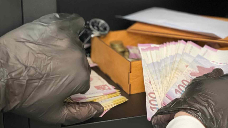 Bakıda xarici vətəndaşdan oğurluq edən 3 nəfər saxlanılıb