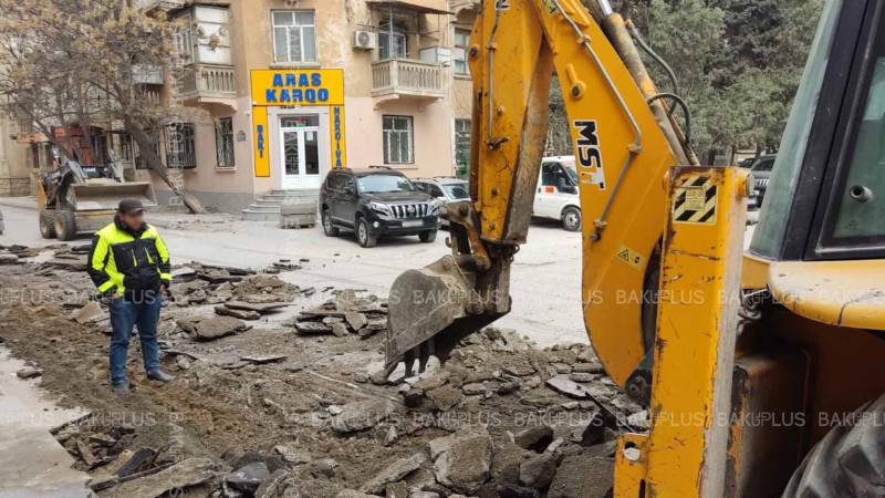 Nərimanov rayonunda daha bir küçə təmir olunur