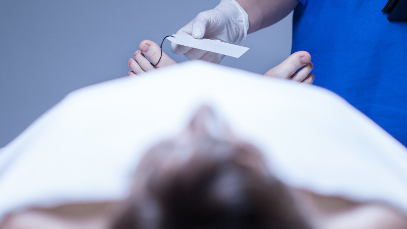 Bakıda mənzildən qadın meyiti aşkarlanıb