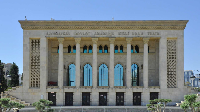 Milli Dram Teatrının yanvar ayı üçün repertuarı açıqlanıb