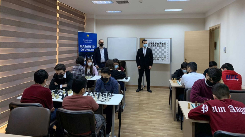 Bakıda Gənclər gününə həsr olunmuş şahmat turniri keçirilib