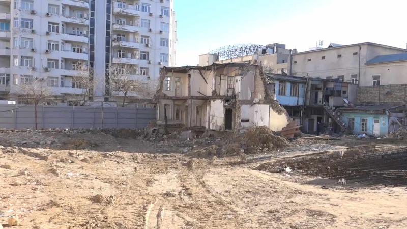 Nərimanov rayonunda qeyri-qanuni tikili aşkarlanıb