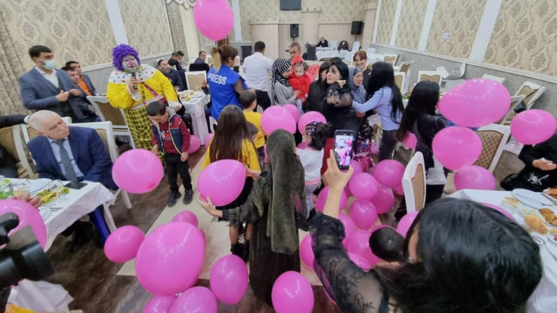 Suraxanı rayonunda şəhidin 1 yaşlı övladına doğum günü şənliyi keçirilib