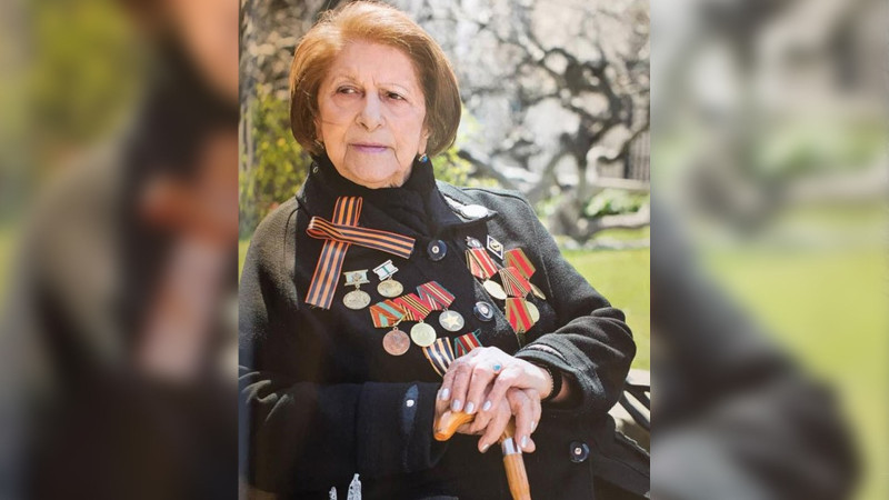 İkinci Dünya müharibəsi zamanı tibb bacısı kimi çalışan Fatma Səttarova “İstiqlal” ordeni ilə təltif edilib