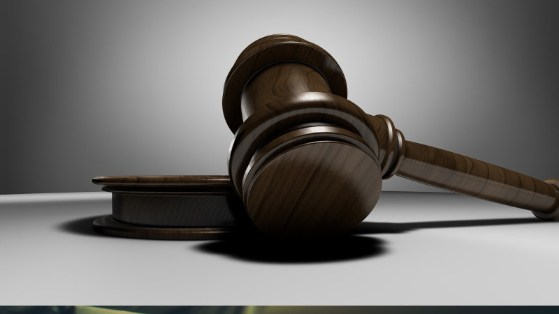 Yasamal rayonunda oğurluq edən dayəyə hökm oxundu