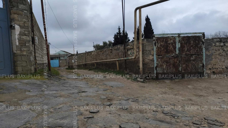 Bilgəh: asfaltsız yollar sakinlərə çətinlik yaradır