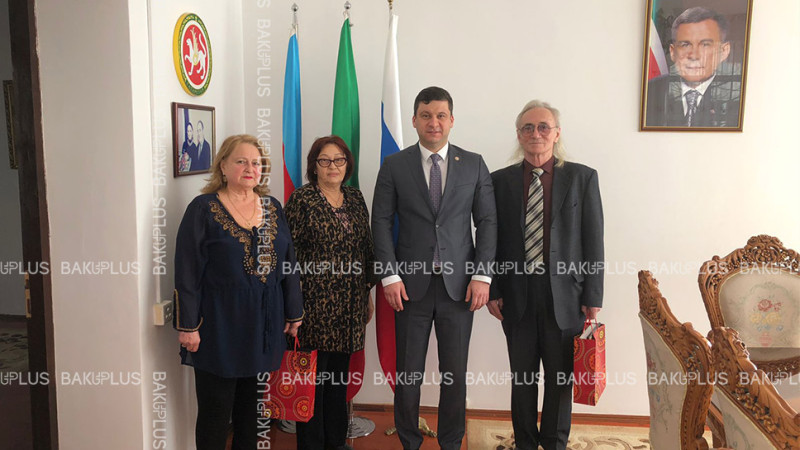Azərbaycanda Tatar mədəniyyətinin xadimləri mükafatlandırılıb