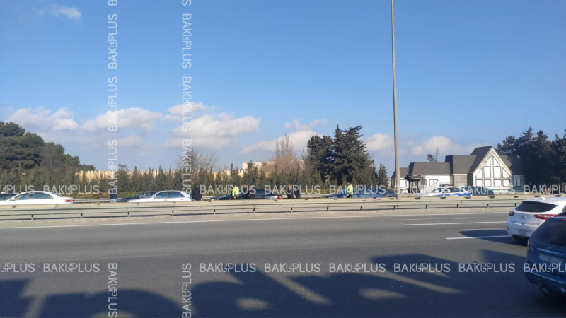 Binə qəsəbəsində zəncirvari qəza olub