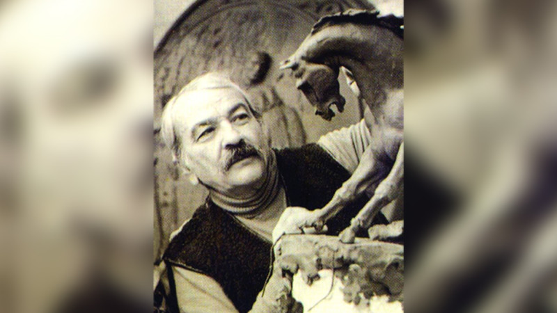 Bu gün Azərbaycanın ilk ali təhsilli peşəkar heykəltəraşının doğum günüdür