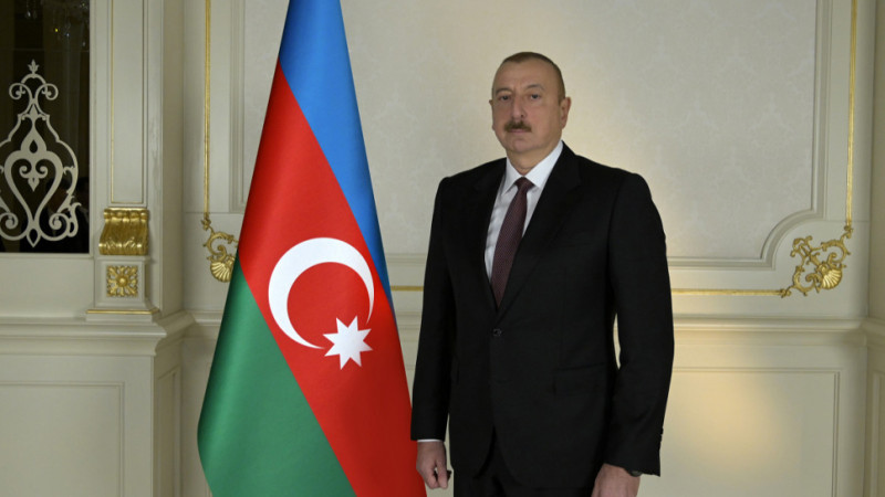Prezident Gənclər Forumunda iştirak edir