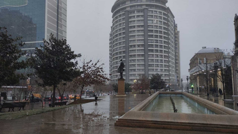 Həftəsonuna hava proqnozu: paytaxtda sulu qar yağacaq