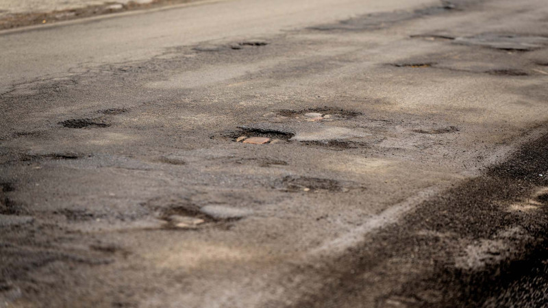 Xətai rayonundakı yollar nə vaxt düzələcək?
