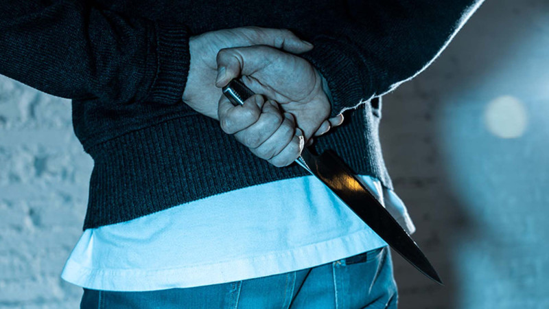 Xətai və Sabunçu rayonlarında 2 nəfər bıçaqlanıb