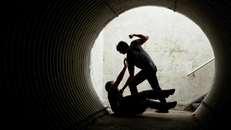 Nərimanov rayonunda dava zamanı 2 nəfər bıçaqlanaraq ölüb