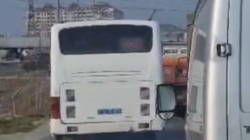 Bakıda sərnişin dolu avtobusun sürücüsü əks yolla hərəkət edib