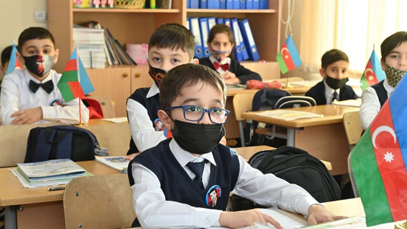 Bakının iki məktəbinin karantin müddəti başa çatıb