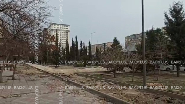 Nizami rayonunda piyada səkiləri təmir olunur