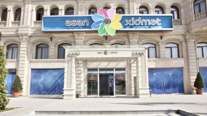 Evdən qaçan yeniyetmə qız Asan xidmətdə saxlanılıb