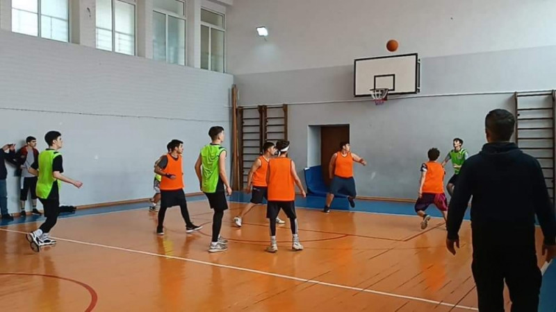 Bakıda məktəblilər arasında basketbol turniri keçirilib