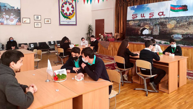 Bakı məktəbliləri arasında bilik yarışı keçirilib