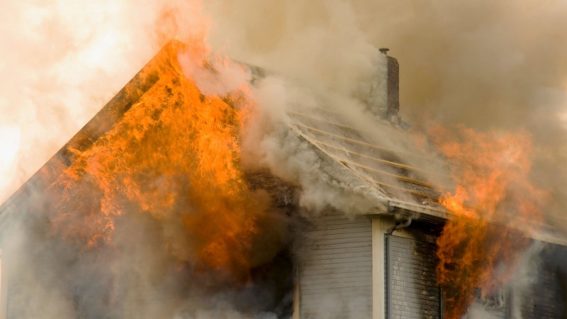 Xəzər rayonu: yaşayış evində yanğın olub