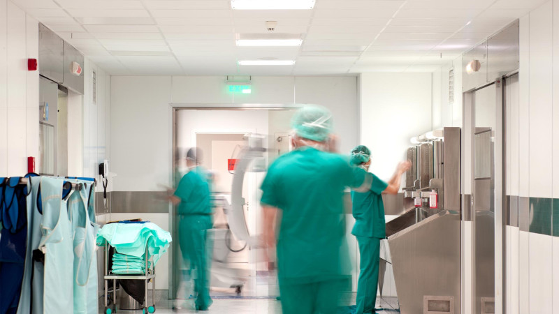 Xəzər rayonunda avtoqəza baş verib