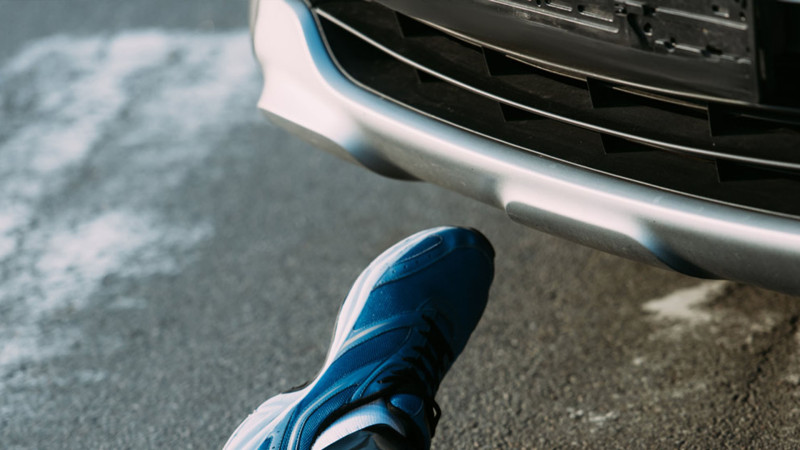 Xətai rayonunda avtomobil piyadanı vurub