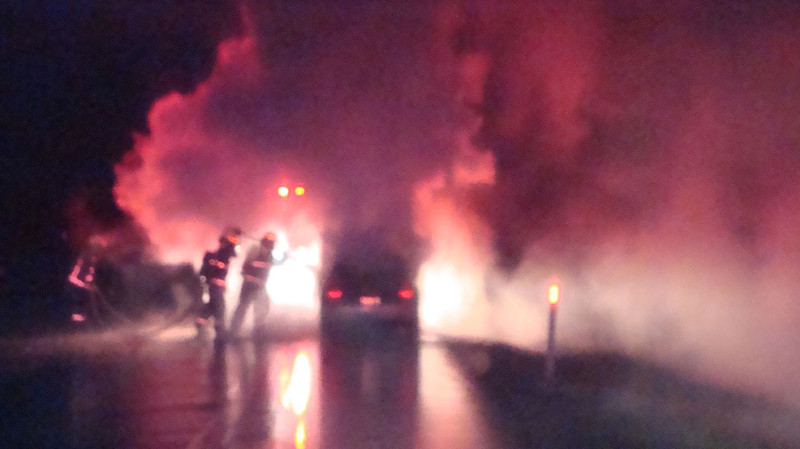 Xətai rayonunda mebel və çörəkbişirmə sexində yanğın baş verib