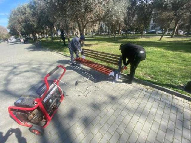 Nəsimi rayonu ərazisində yerləşən parklarda təmir işlərinə start verilib