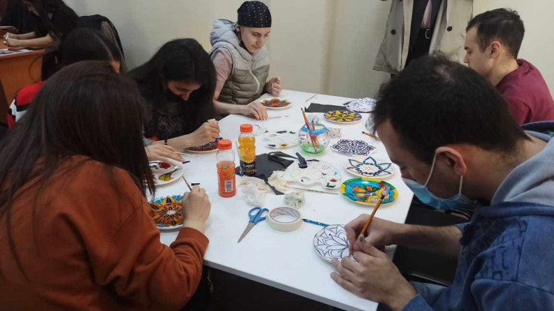 Beynəlxalq ictimai təşkilatlarının nümayəndələri Mədəniyyət və İncəsənət Peşə Mərkəzini ziyarət ediblər