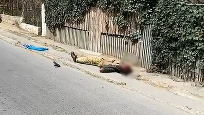 Sabunçu rayonunda küçənin ortasında ər arvadını öldürdü, daha sonra isə özünü güllələdi