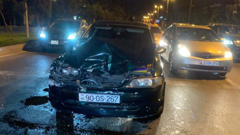 Bakının Nizami rayonunda yol qəzası baş verib
