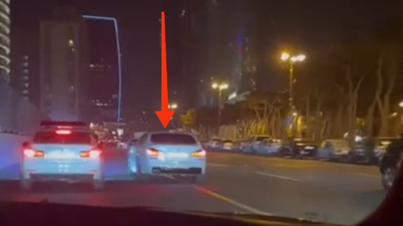 Məşhurluq dalınca qaçan sürücü ötmə və manevretmə qaydasını pozub