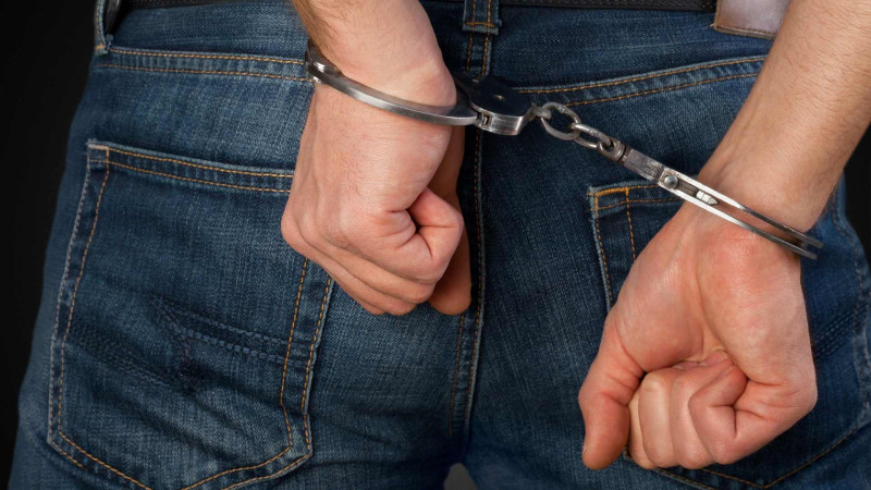 Xətai: M.Hadi küçəsində ofisdən pulqabı oğurlanıb