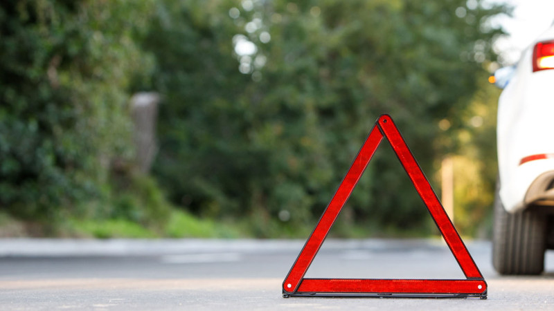 Bakıda yol qəzalarında biri azyaşlı olmaqla iki piyada xəsarət alıb